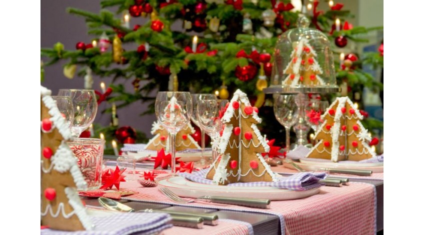 ΓΙΟΡΤΙΝΟ ΤΡΑΠΕΖΙ ΜΕ ΧΑΜΗΛΕΣ ΘΕΡΜΙΔΕΣ!!!